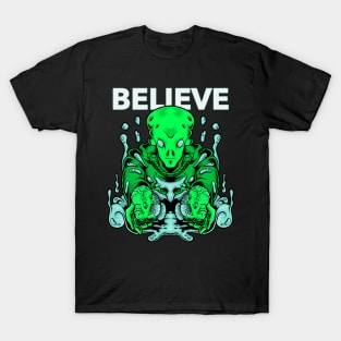 Believe in alien T-Shirt